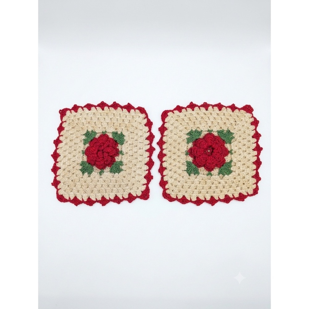 Vintage 70s Handmade Crochet 3D Rose Potholders Trivets Set of 2 6"